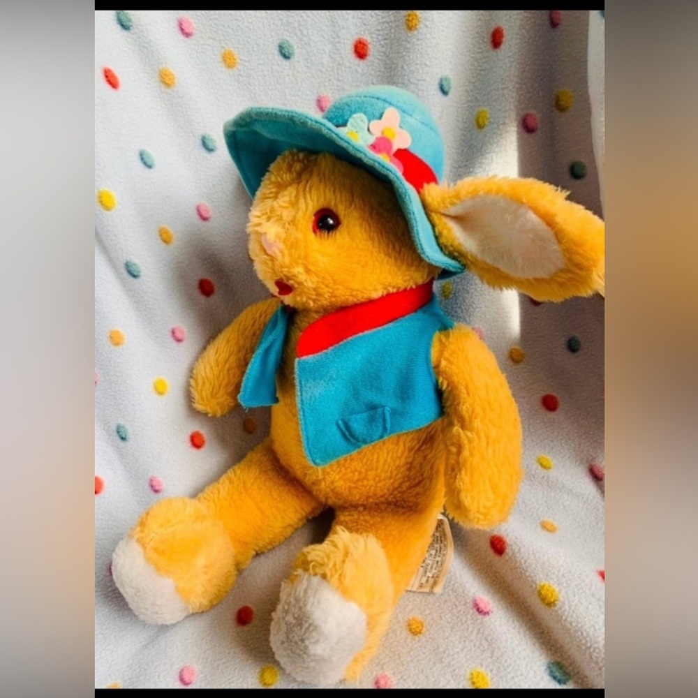 Made In Korea 15” 70s - Toys & Collectibles | Color: Yellow